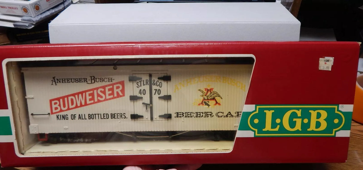 0.39999200 177439294984188737