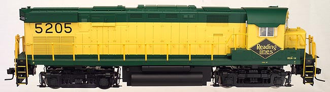 Atlas #1355 Reading C424 Unpowered Locomotive (3-Rail)