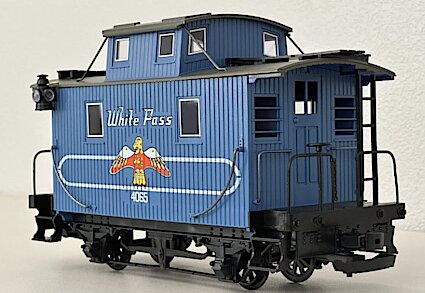 LGB 4065-W03 White Pass Caboose L/N