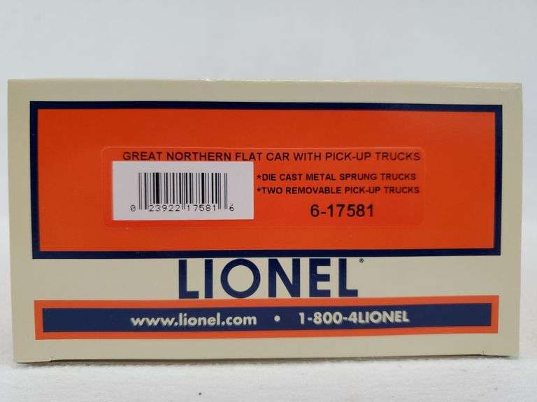 LIONEL - # 6 - 17581 - GREAT NORTHERN FLAT with 2 G N FORD PICK-UPS New in Box