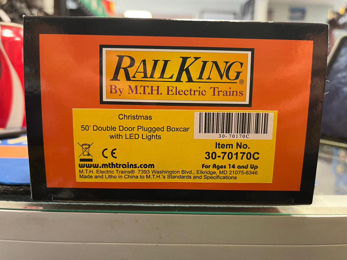 MTH 30-70170 O Gauge RailKing Christmas 4-Car 50’ Double Door Plugged Boxcar Set With LED Lights Set
