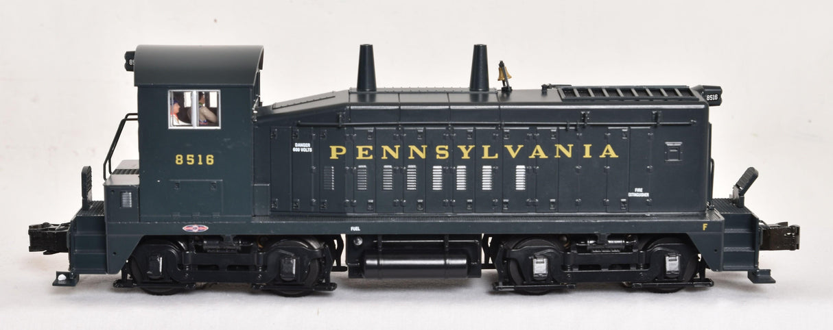 Atlas #6128-1 Pennsylvania EMD SW6 Diesel Locomotive (3-Rail)