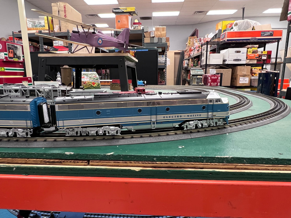 MTH Electro Motive Division O Scale Premier E-8 ABA Diesel Engine Set - With Proto-Sound 2.0