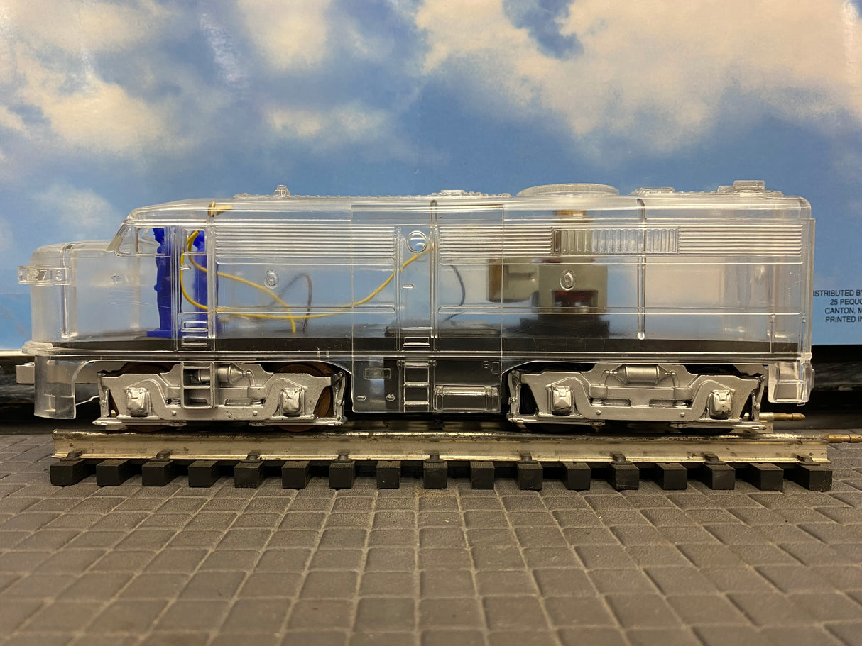 KMT 2 Rail O Gauge Freight Set