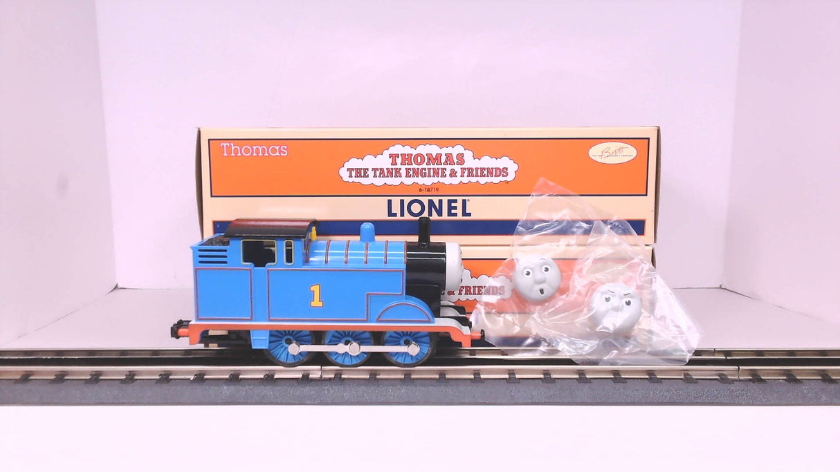 SET Lionel 6-18719: Thomas the Tank Engine, Annie, & Clarabell
