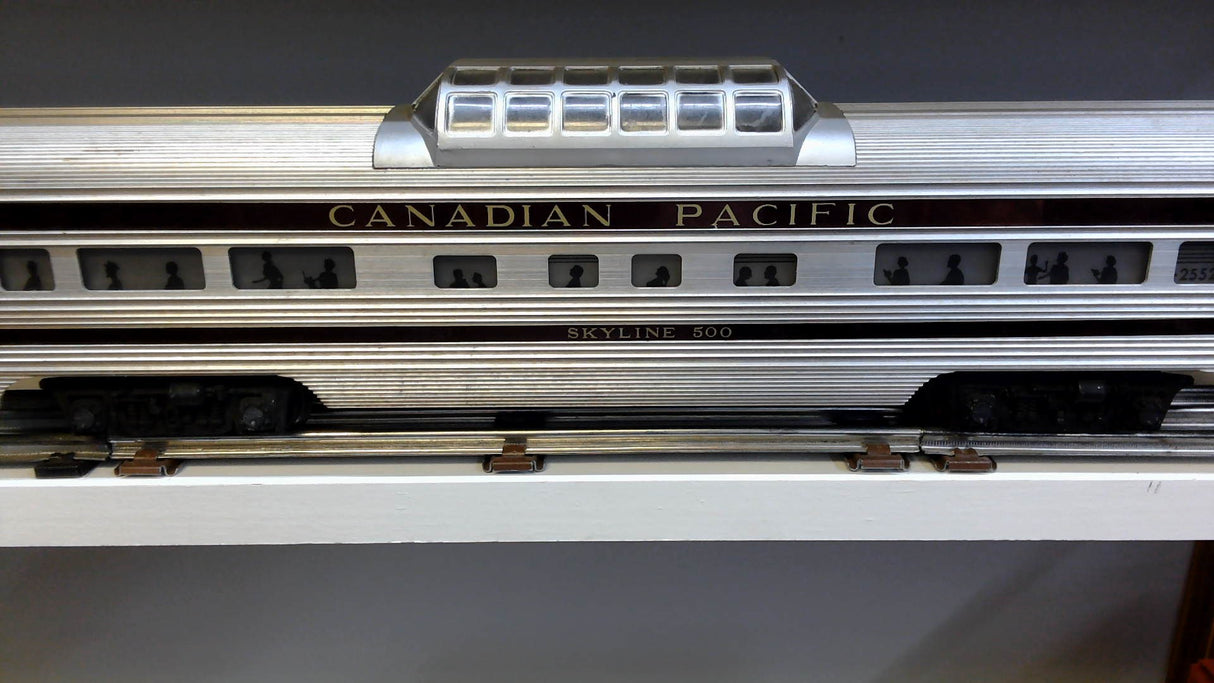 Lionel Canadian Pacific 4 Car Passenger Set