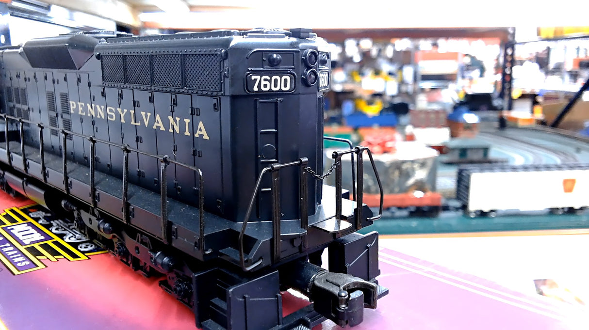 MTH Premier MT-2109LP: QSI Pennsylvania EMD SD-9 Diesel