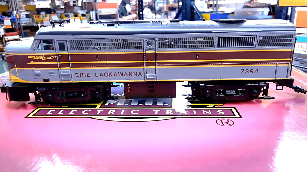 MTH Premier 20-2651-1: PS2 Erie Lackawanna FA-2 ABA Set