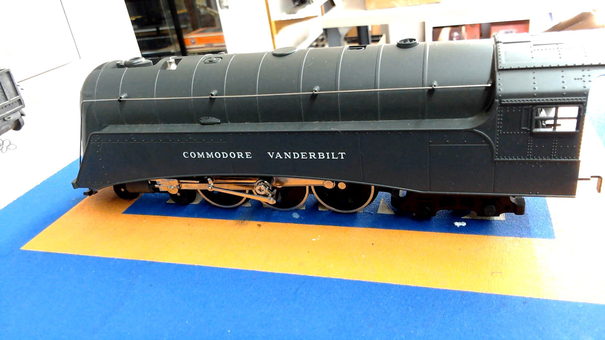 MTH RailKing 30-1133-1: New York Central Commodore Vanderbilt 4-6-4 Hudson