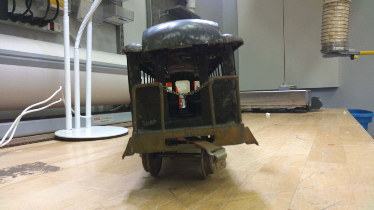 LIONEL PREWAR STANDARD GAUGE No.29 DAY COACH TRAIN PASSENGER CAR