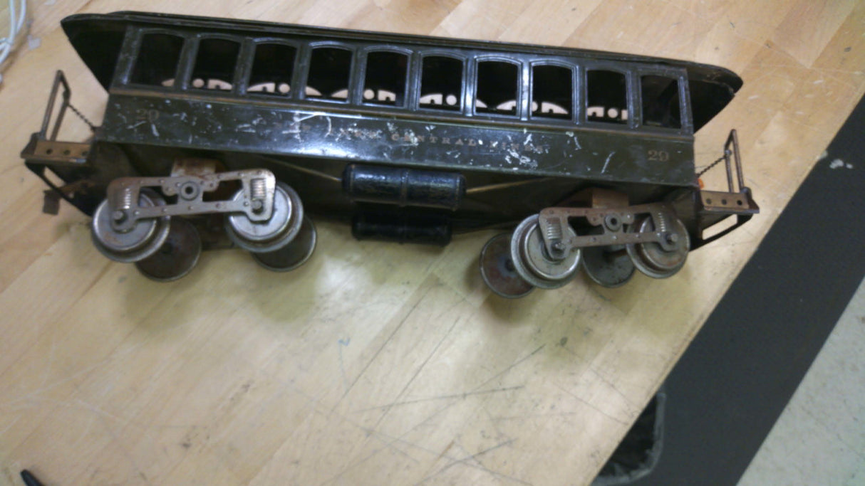 LIONEL PREWAR STANDARD GAUGE No.29 DAY COACH TRAIN PASSENGER CAR