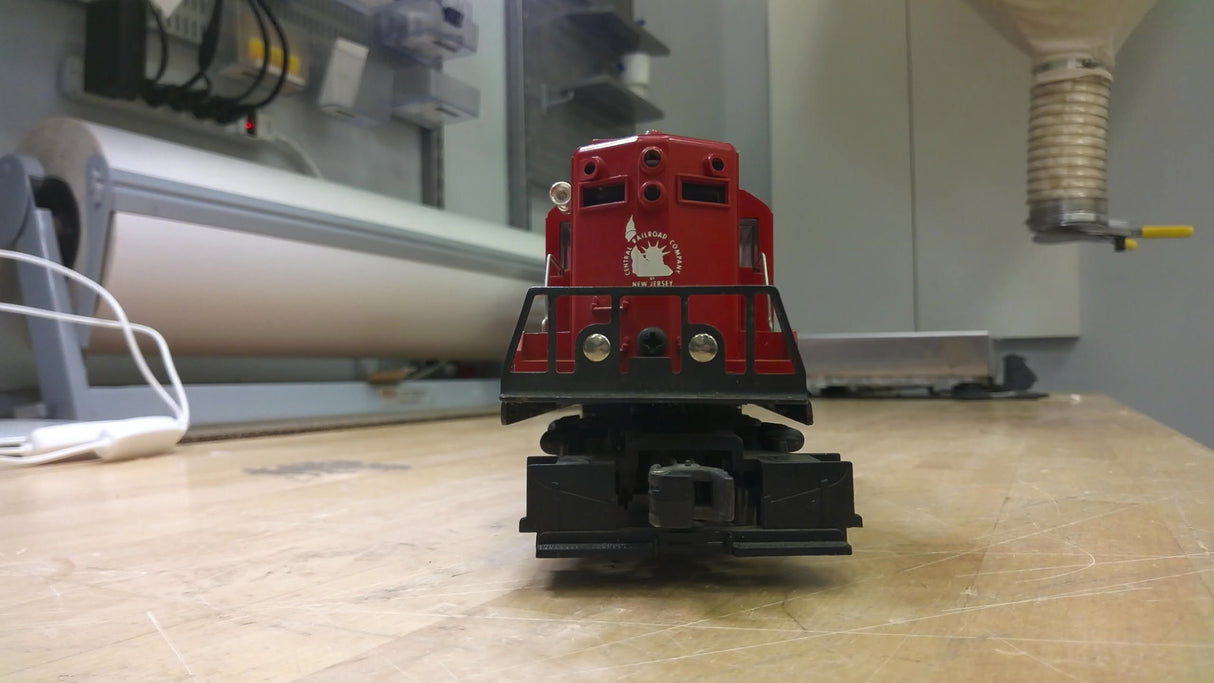 LIONEL TRAINS - MPC- 8550 CENTRAL NEW JERSEY V/G