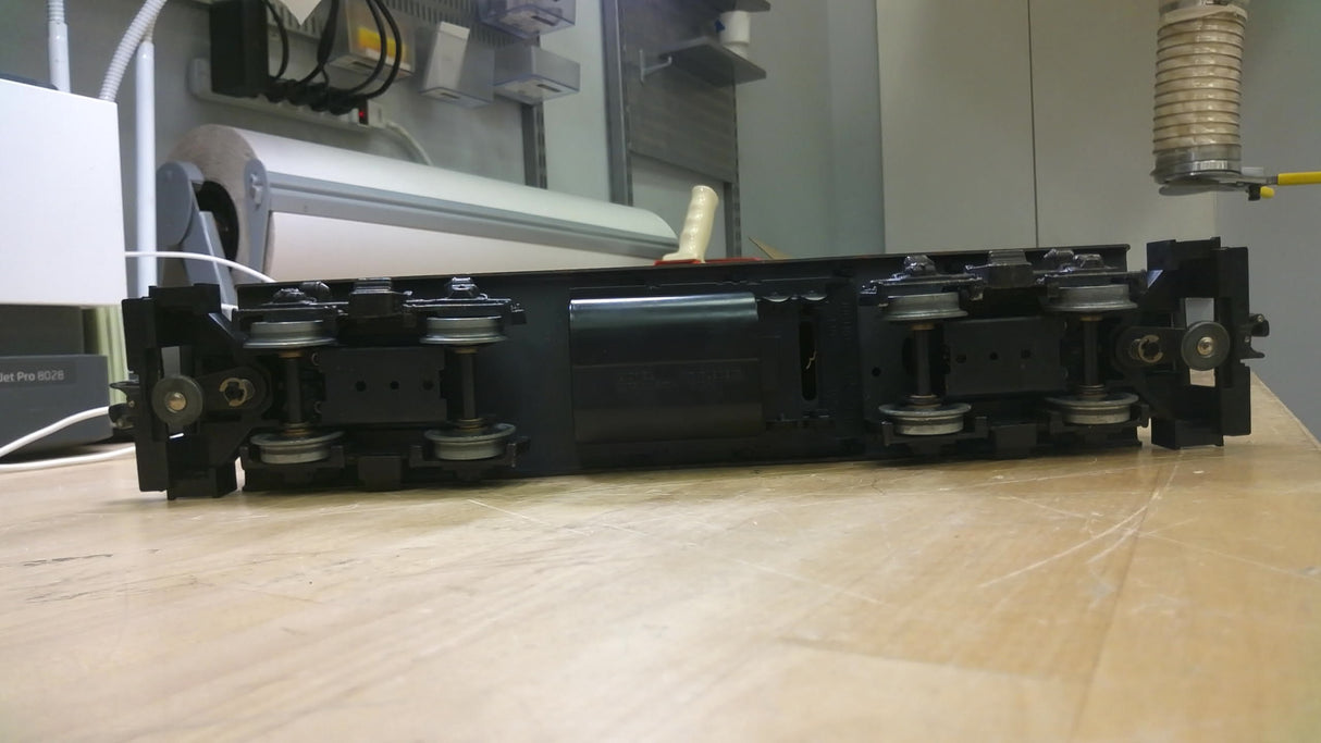 LIONEL TRAINS - MPC- 8550 CENTRAL NEW JERSEY V/G