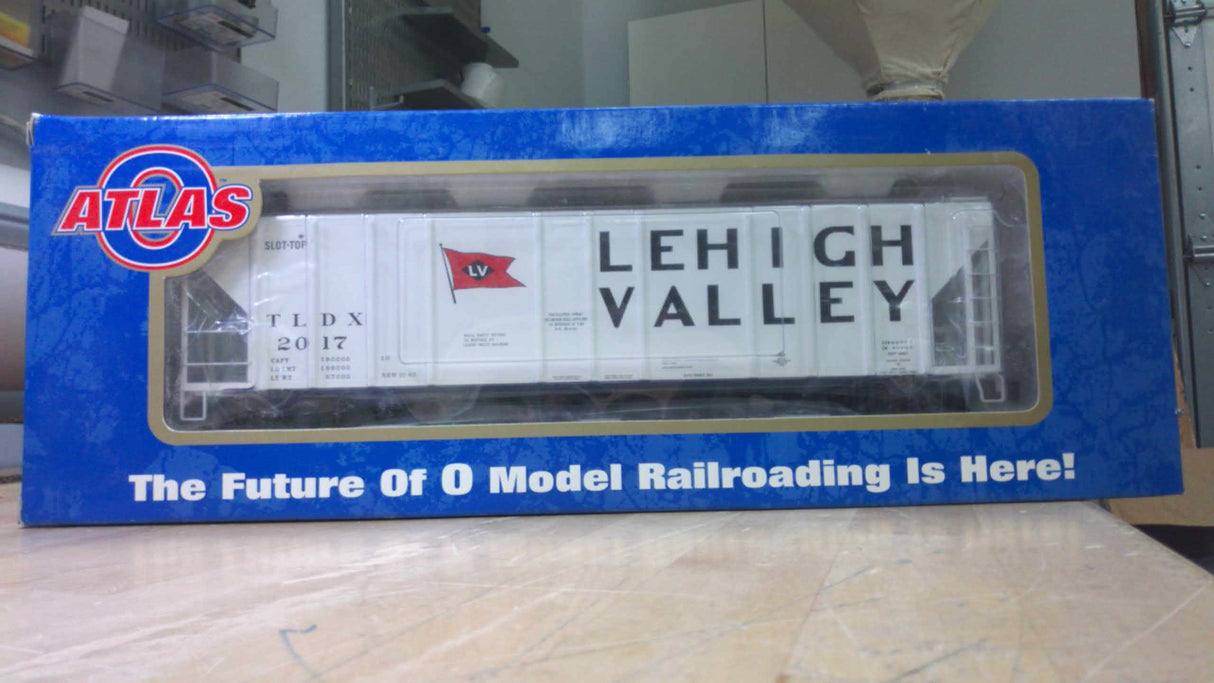 Atlas-O Lehigh Valley PS-4427 Low Side Covered Hopper #2017 Item# 6384-1 3-Rail