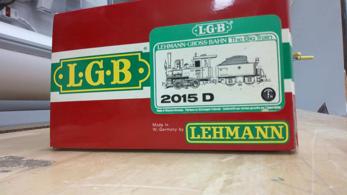 LGB 2015D Steam Locomotive with Powered Tender New In Box