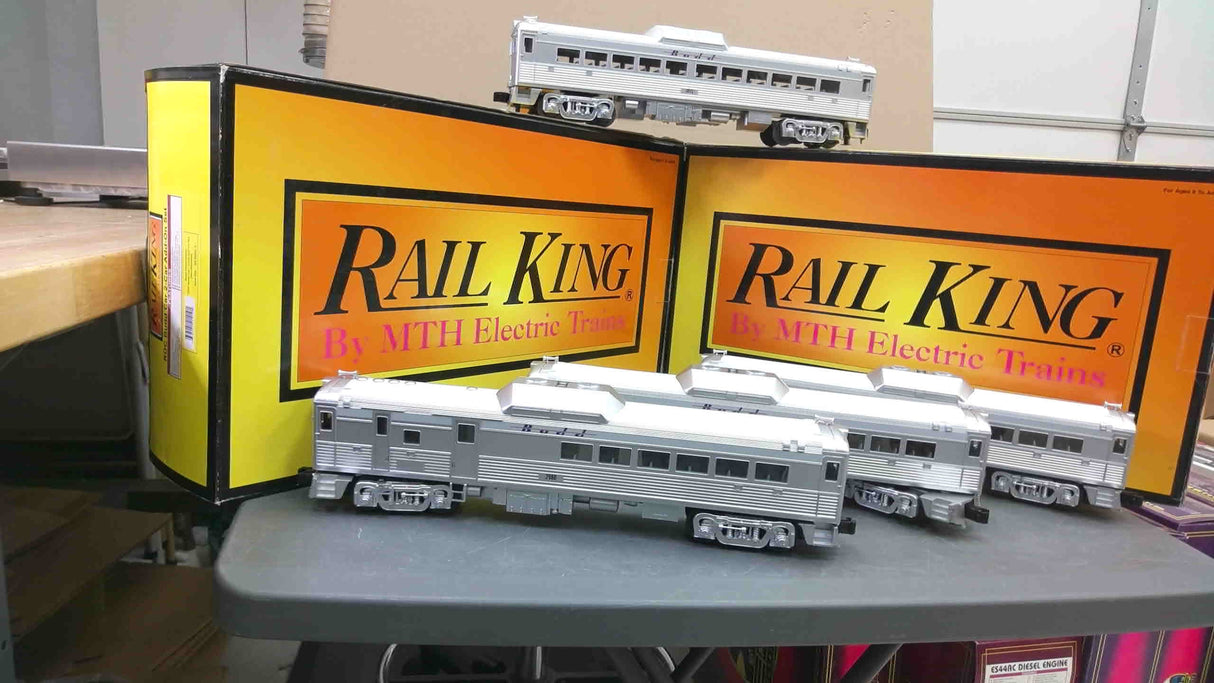 RailKing Budd Demonstrator RDC Budd Car Set w/Proto-Sound 2.0 w/ 2 Car Add On