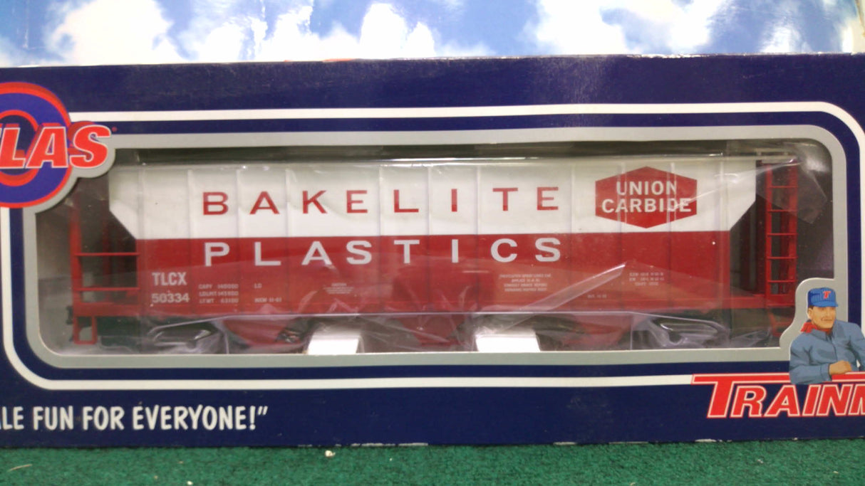 Atlas #828 Union Carbide Trainman 3-Bay PS-2 Hopper Car (3-Rail)