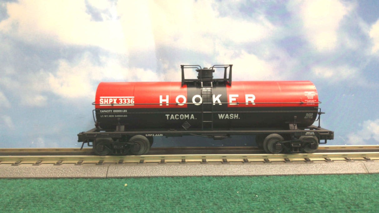 Atlas #8214 Hooker 11,00 Gallon Tank Car (3-Rail)