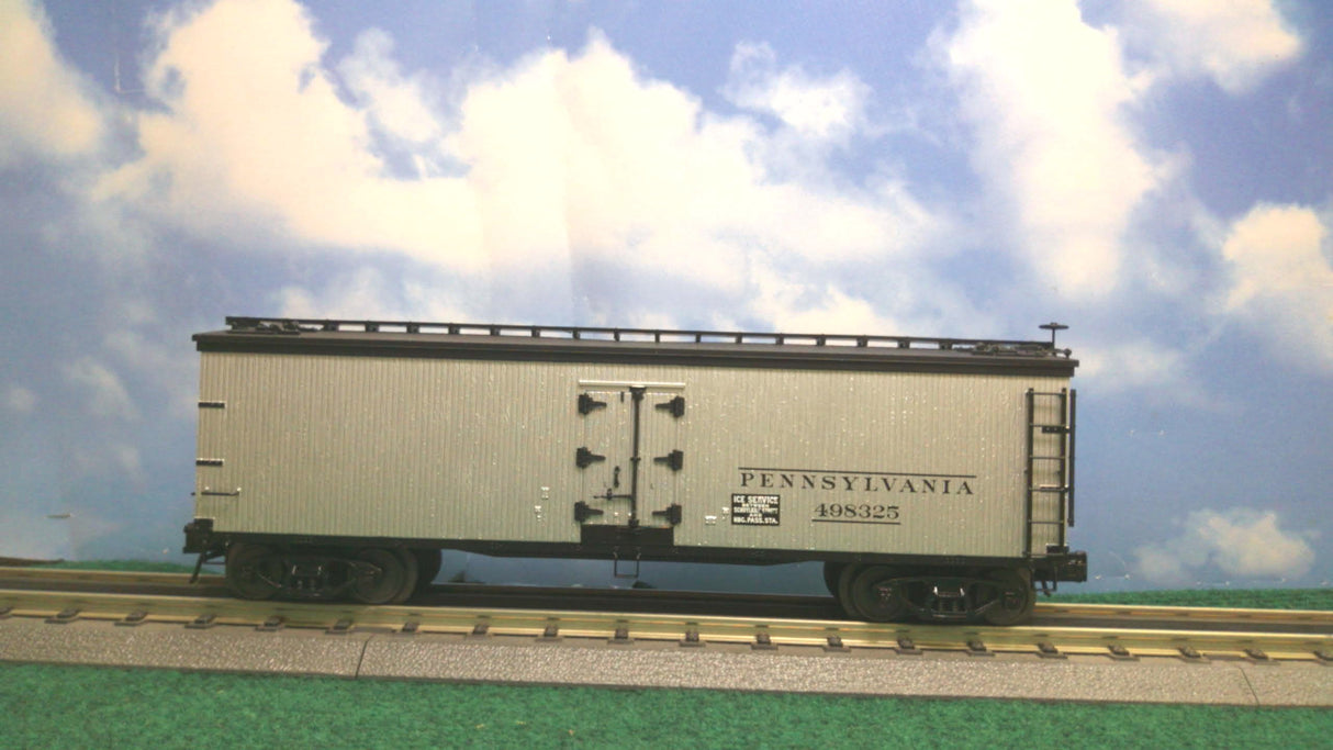 Atlas #8134 PRR Ice Service 40' Wood Reefer Car (3-Rail)