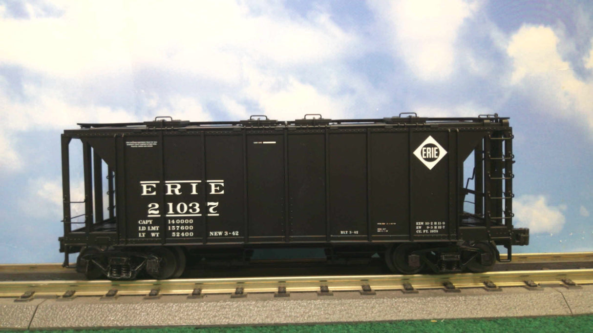 Atlas #8352 Erie 70 Ton Covered Hopper Car (3-Rail)