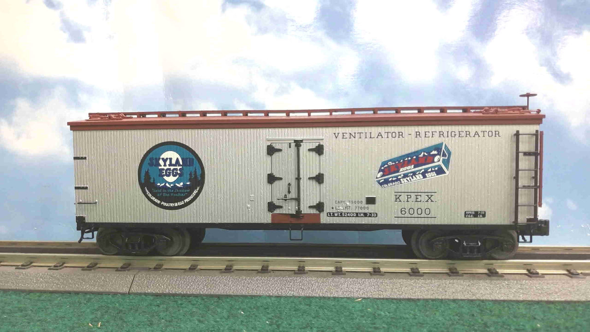 Atlas #8149 Skyland Eggs 40' Wood Reefer Car (3-Rail)
