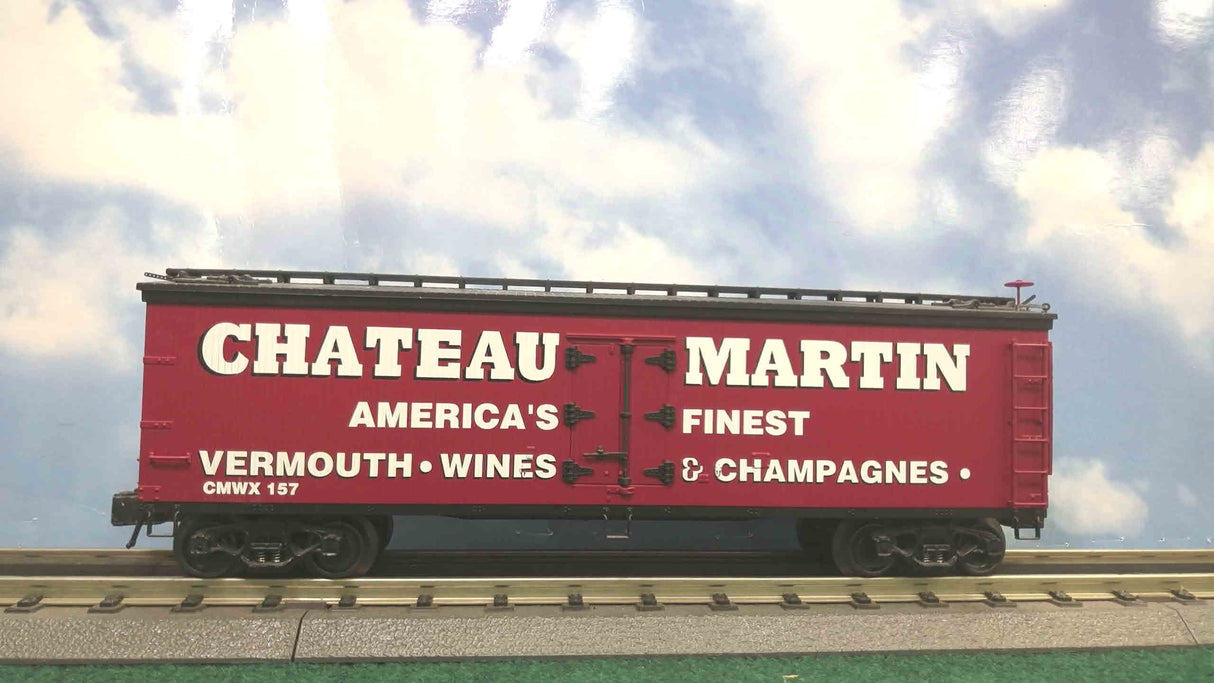 Atlas Chateau Martin 40' Woodside Reefer Car (3-Rail)