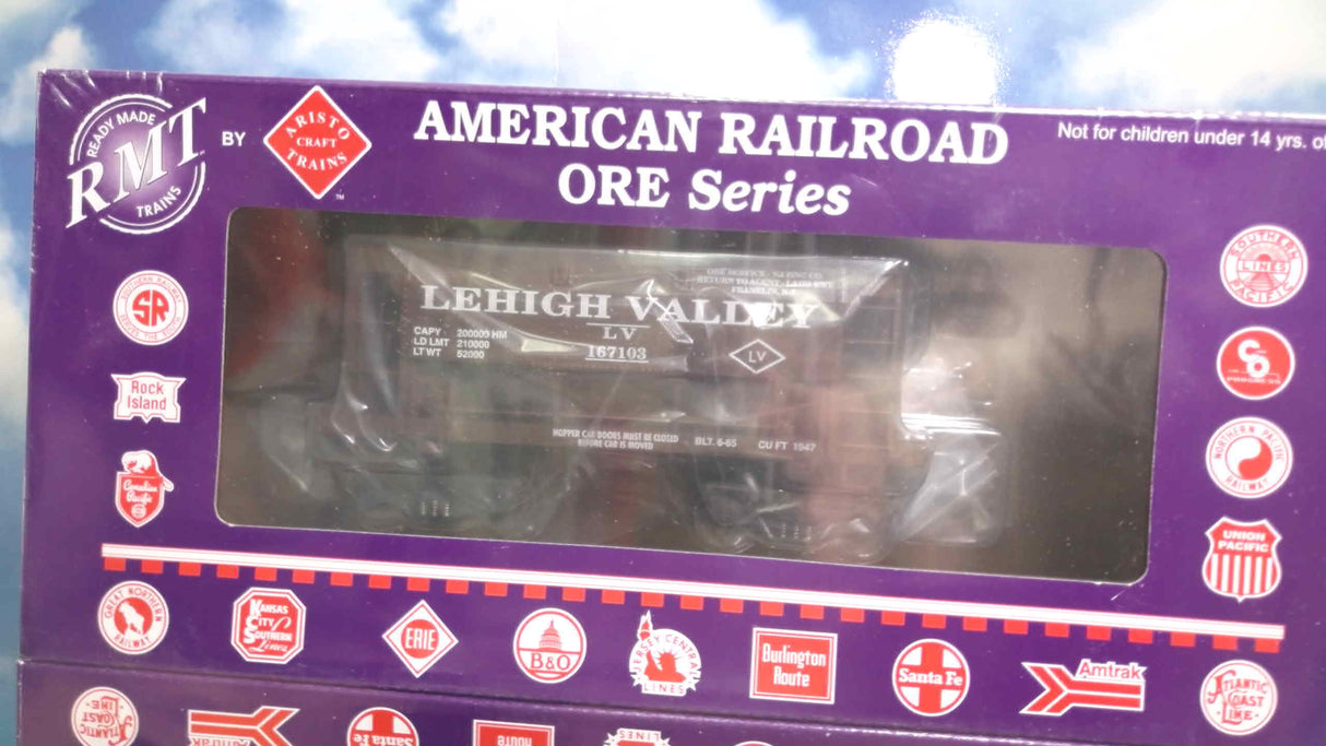 RMT-96738 Lehigh Valley Ore Car 2 Car Set