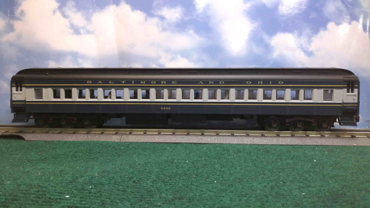 Golden Gate Depot Baltimore and Ohio 80' Coach 4 Car Set