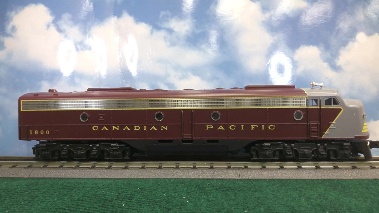 Weaver Canadian Pacific EMD E-8 A-B-A Diesel