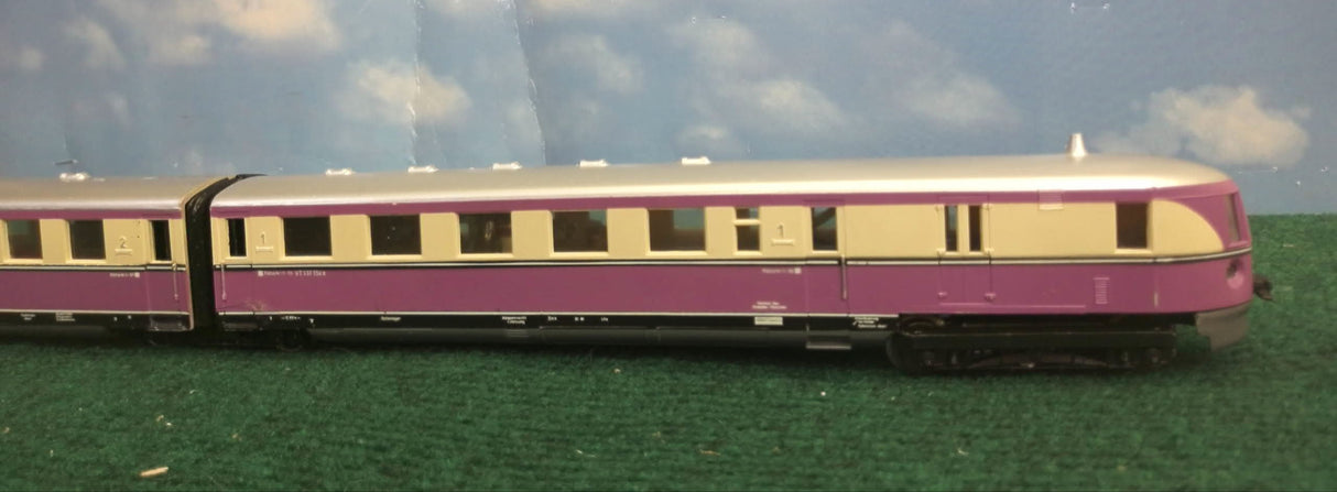 Märklin Purple Railcar