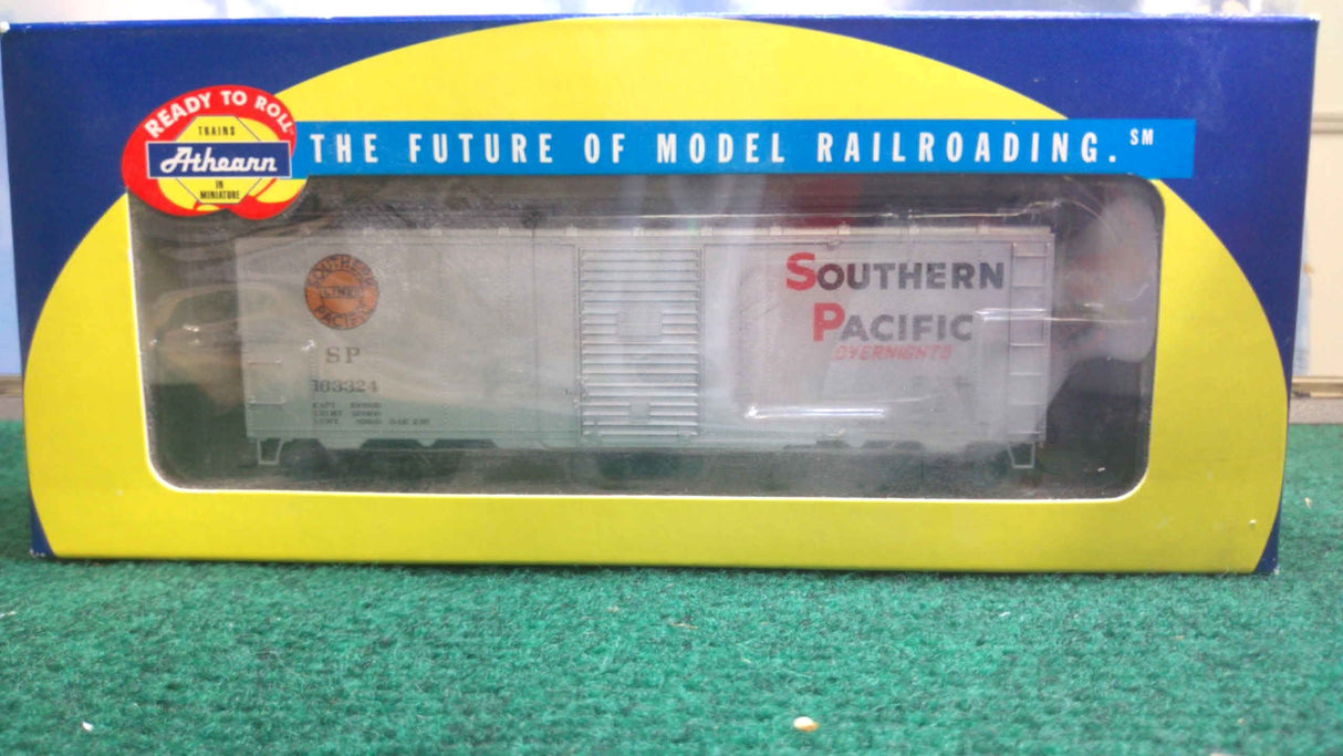 Athearn 70391 HO Southern Pacific 40' Box Car with Youngstown Door