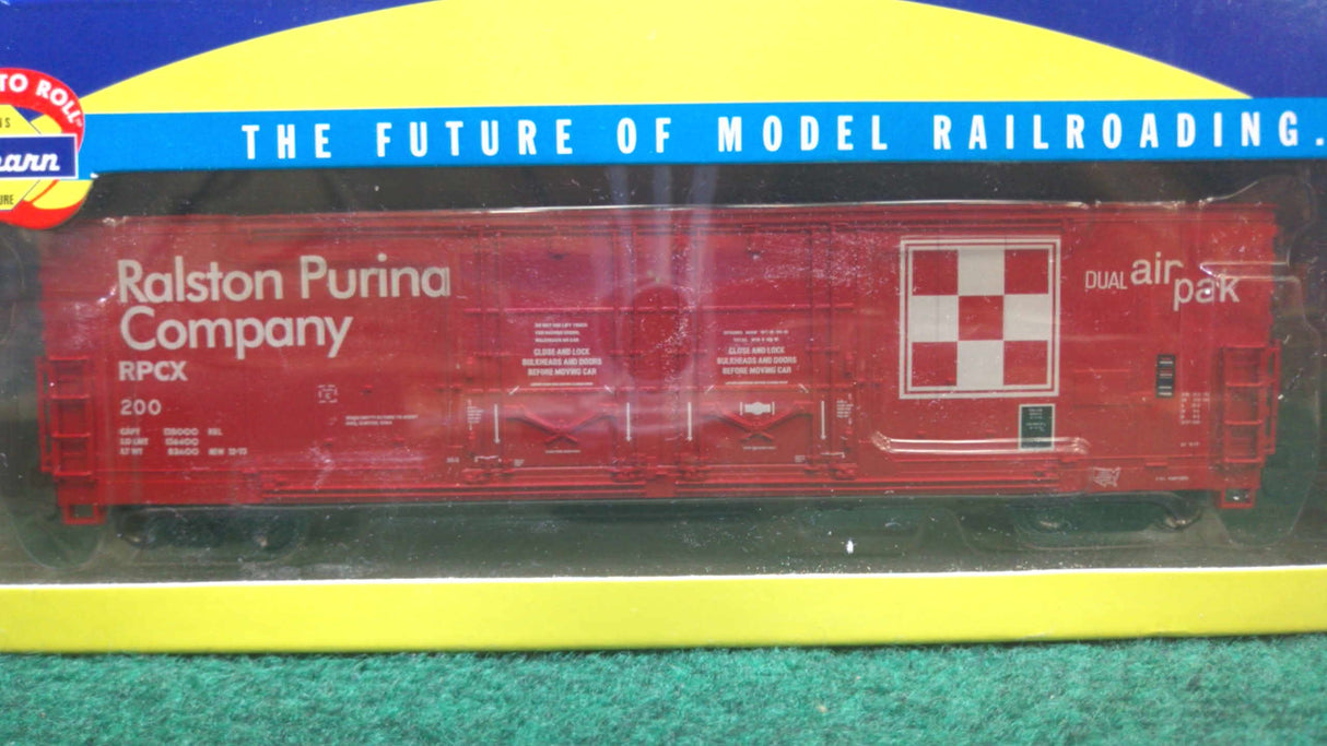 Athearn 91369 Ralston Purina 50' Double Plug Door Box Car