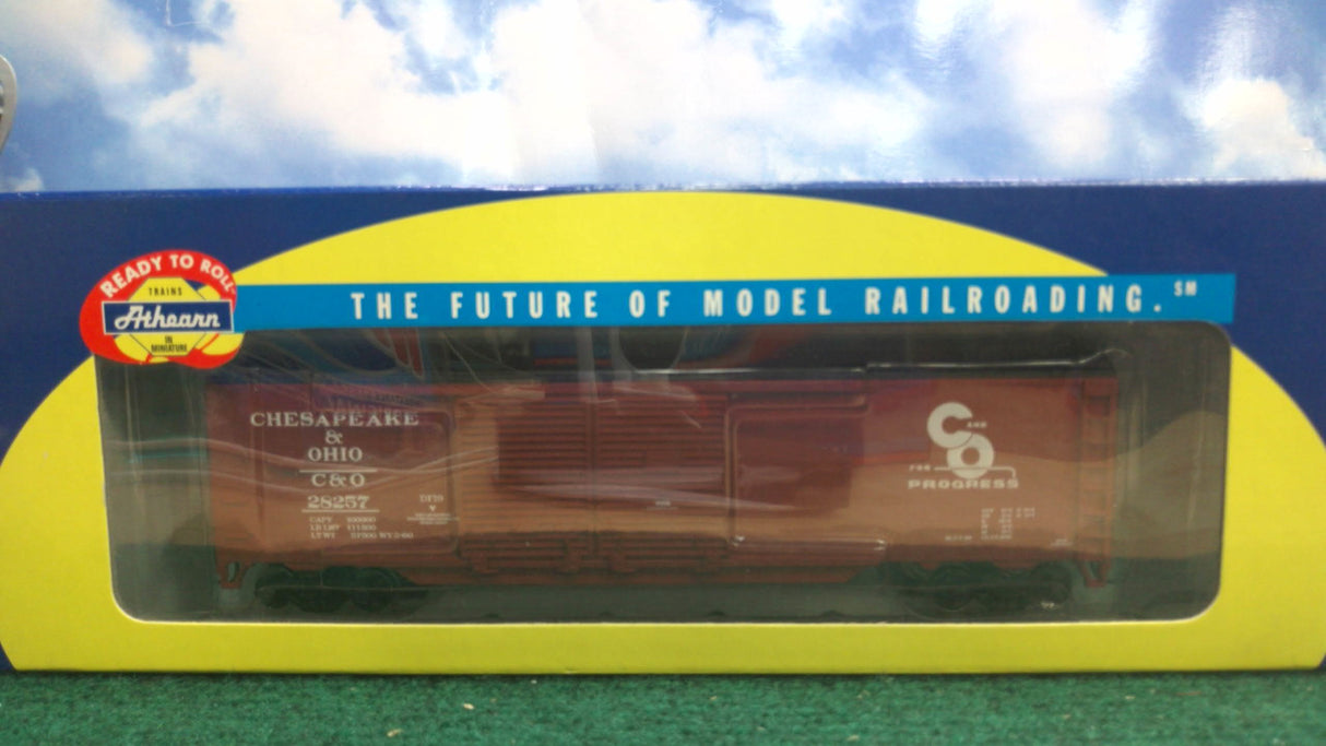 Athearn 92456 Chesapeake and Ohio 50' Express Box Car