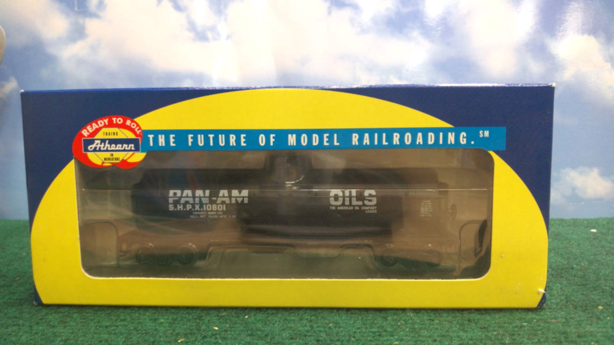 Athearn 73674 Pan-Am Oils Triple Dome Tank Car