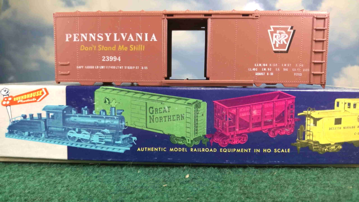 Roundhouse 1042 HO Unconstructed Pennsylvania 40' Box Car