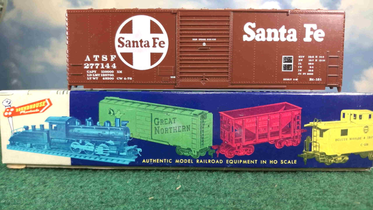 Roundhouse 1106 HO Unconstructed Santa Fe 40' AAR Modern Box Car