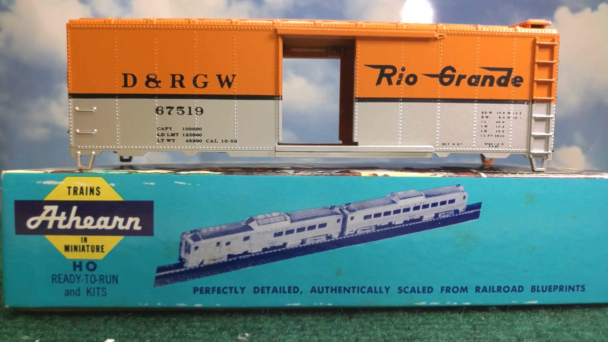 Athearn 1930 HO Dender and Rio Grande 40' Box Car