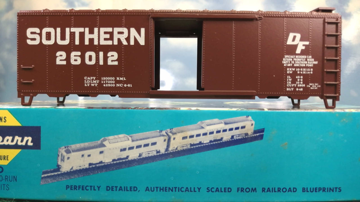 Athearn 1159 HO Deconstructed Southern 'D/F' 40' Box Car