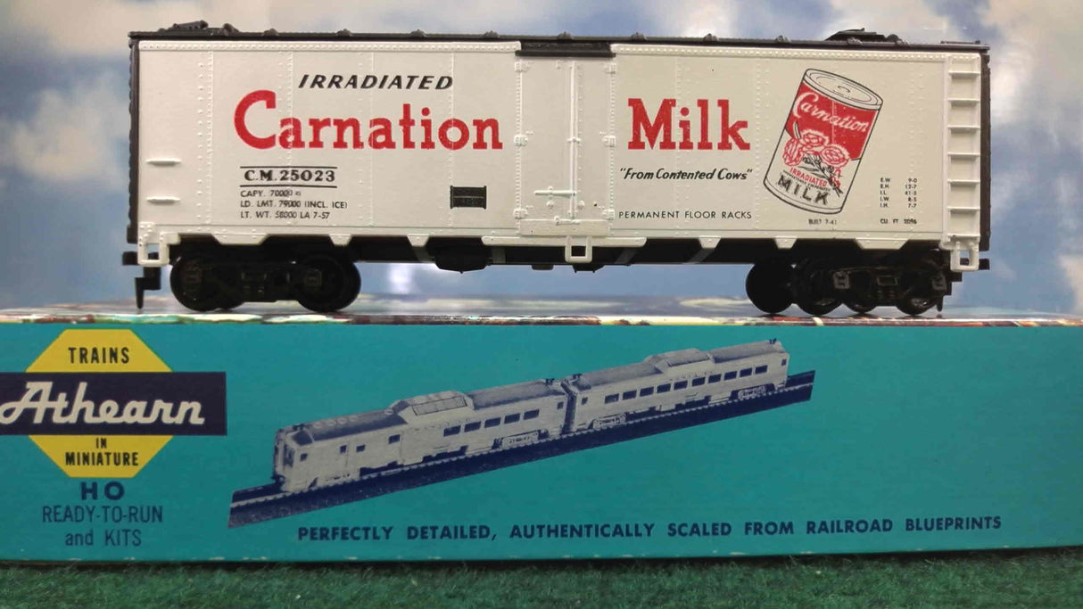 Athearn 1602 HO Carnation 40' Reefer Car