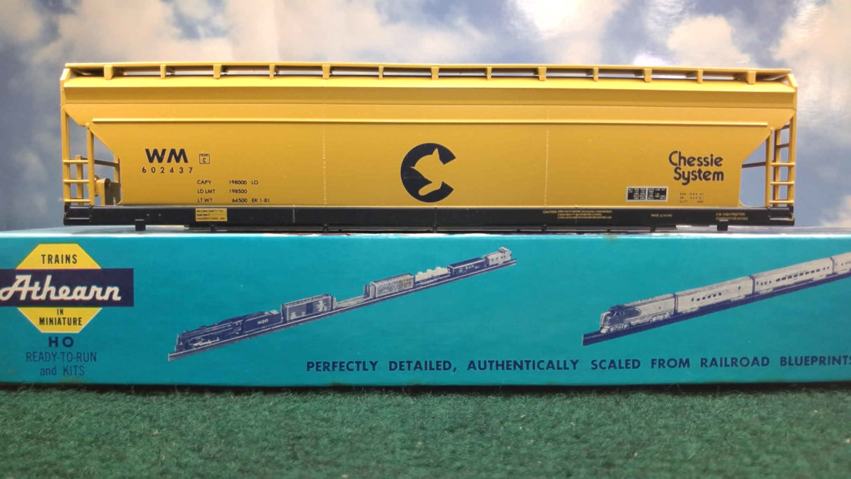 Athearn HO Unconstructed Chessie Center-Flow Hopper