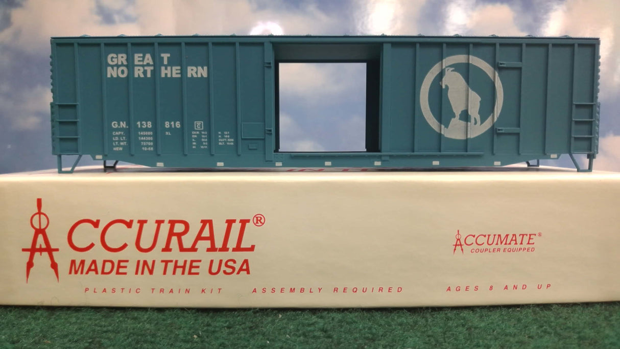 AccuRail 138816 Great Northern Deconstructed 50' Modern Exterior Box Car