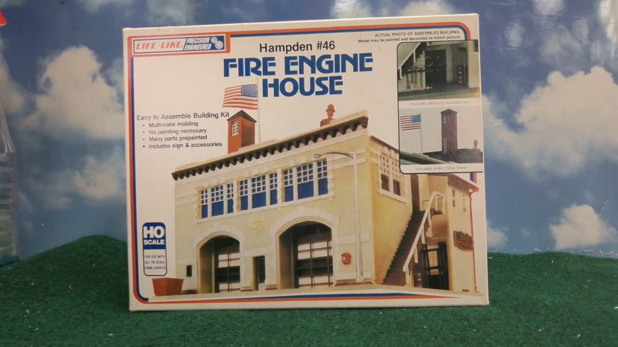 Life-Like 1390 HO Hamden #46 Fire Engine House