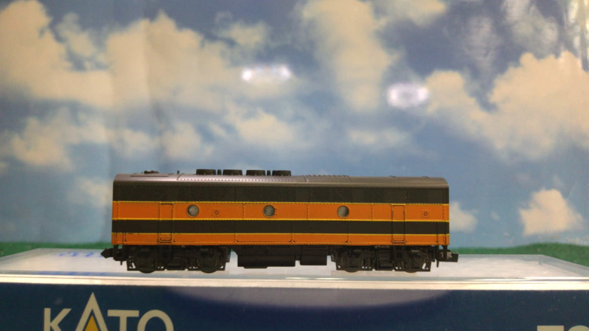 KATO N Great Northern EMD F3 Phase II A-B-A Set