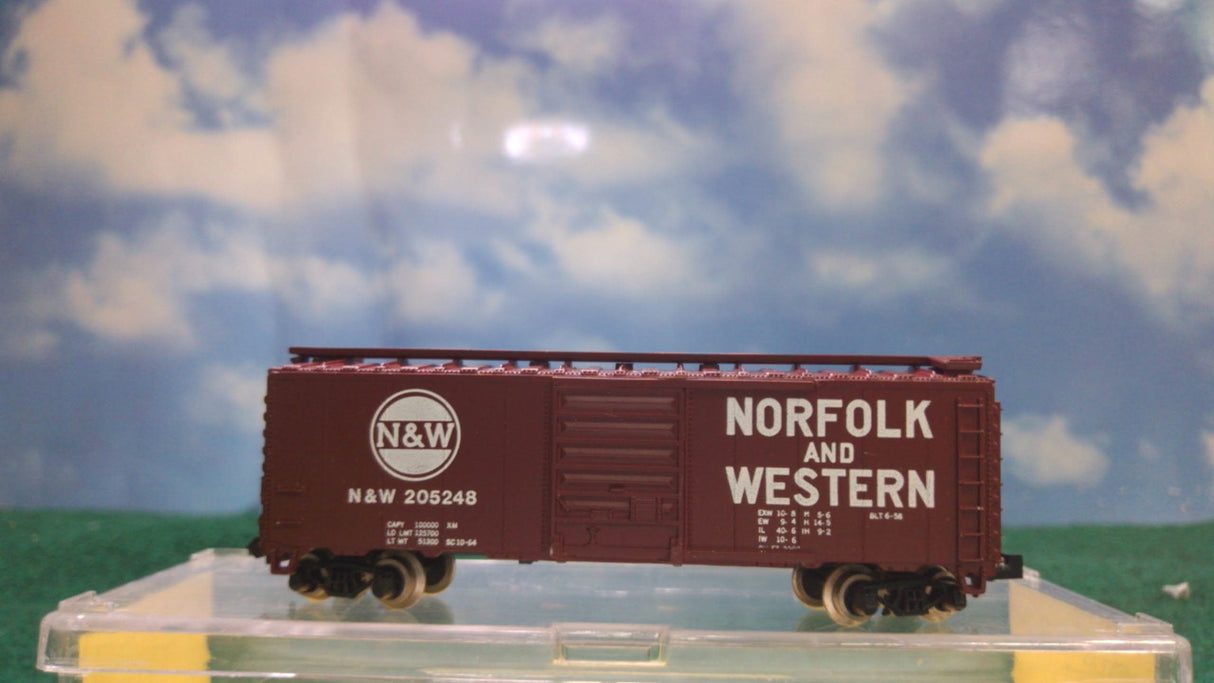 Atlas 3403 N Norfolk & Western 40' Box Car