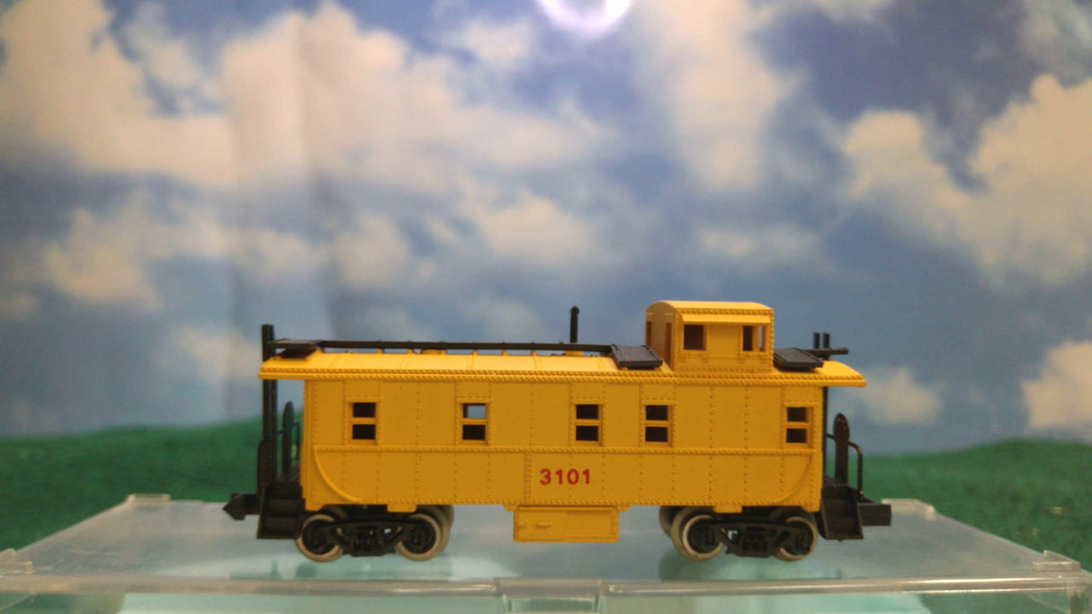 Atlas N Union Pacific Caboose