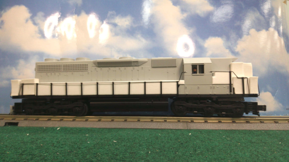 Atlas #1501 Undecorated High Noise Powered SD40 Locomotive TMCC (3-Rail)