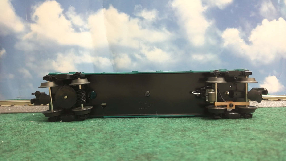 LIONEL 6-26784 Lighted/Animated Stingray Express Boxcar