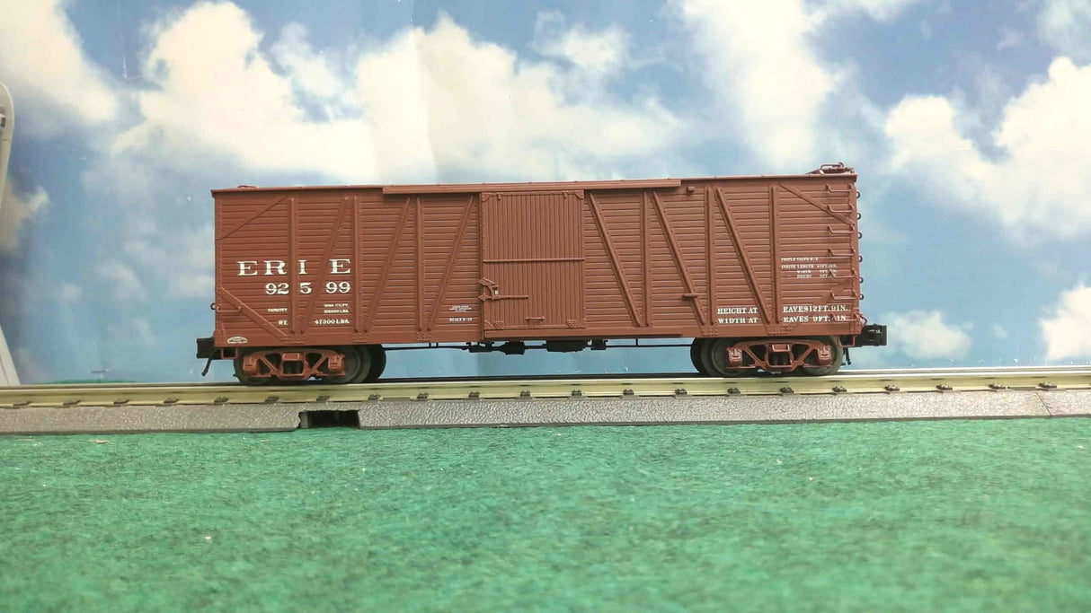 Atlas #6474 Erie USRA Single-Sheathed Box Car (3-Rail)