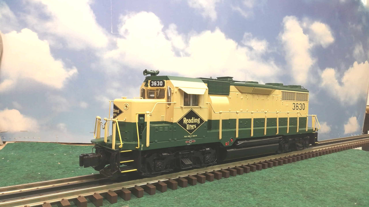 Lionel 6-38973 Reading LEGACY EMD GP35 Reading #3630 Green/Yellow