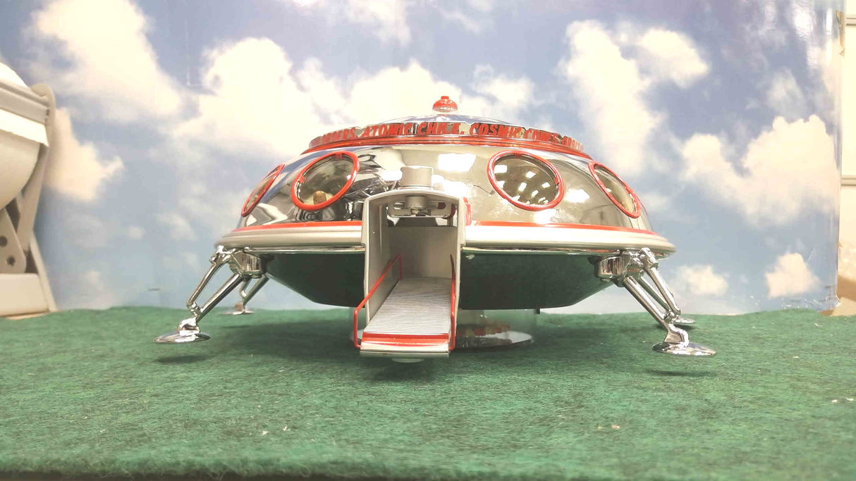 Lionel UFO Cafe Route 66 Restuarant Building Accessory 6-32961 NEW IN BOX